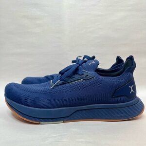 Flux Adapt Waterproof Runner Navy Womens Size 8 Barefoot Running Athletic Shoes